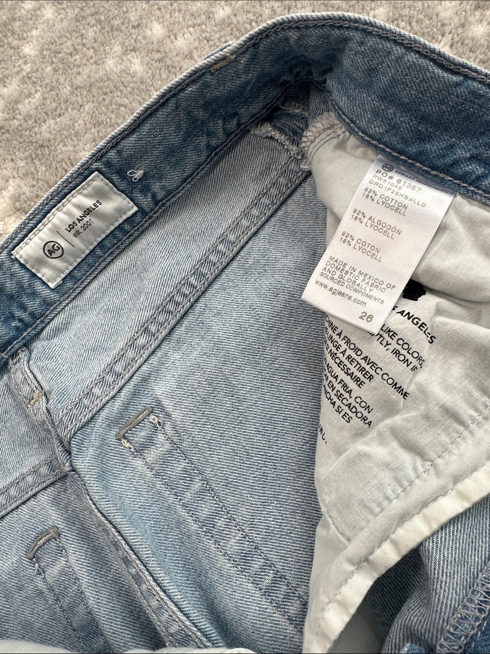 AG Adriano Goldschmied Hattie High Rise barrel Jean allusion Destructed size 26 - Picture 8 of 9